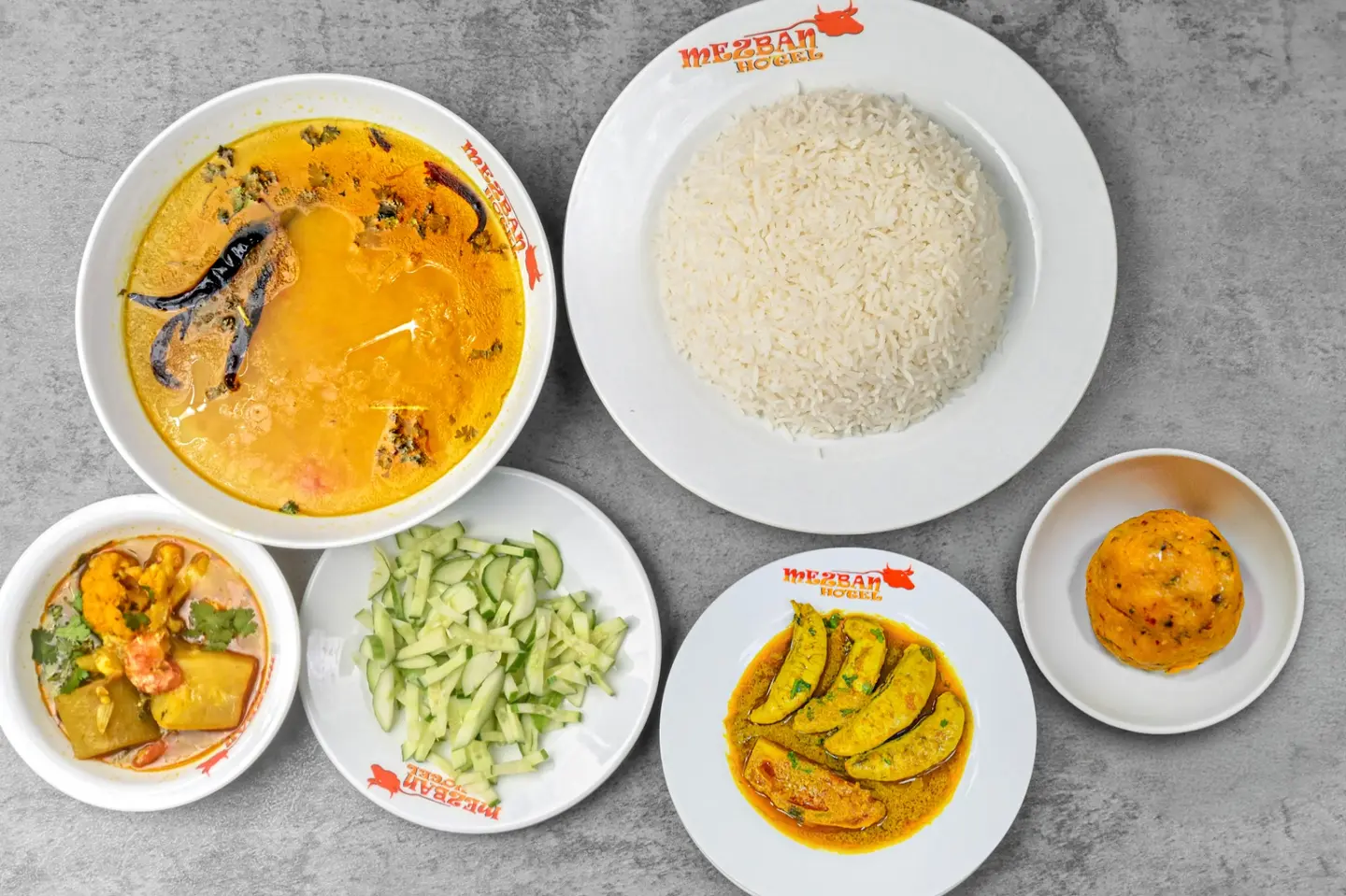 مجموعة بيض إيليش