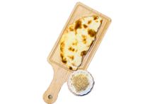 فطيرة لبنة بالزعتر