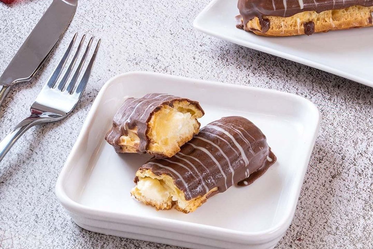 Éclair Piece