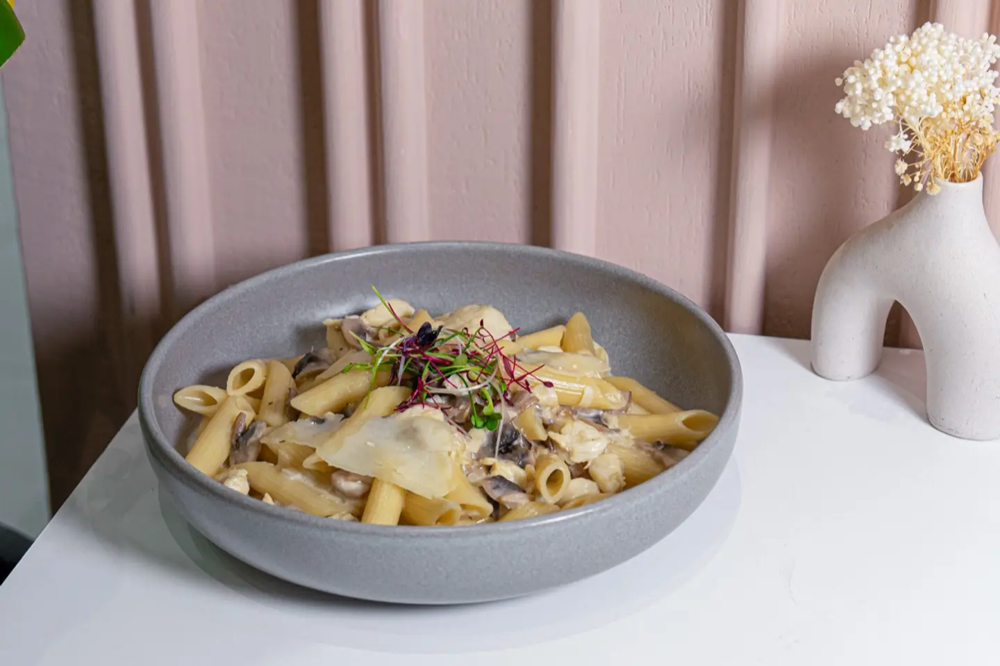 الفريدو بالدجاج والمشروم