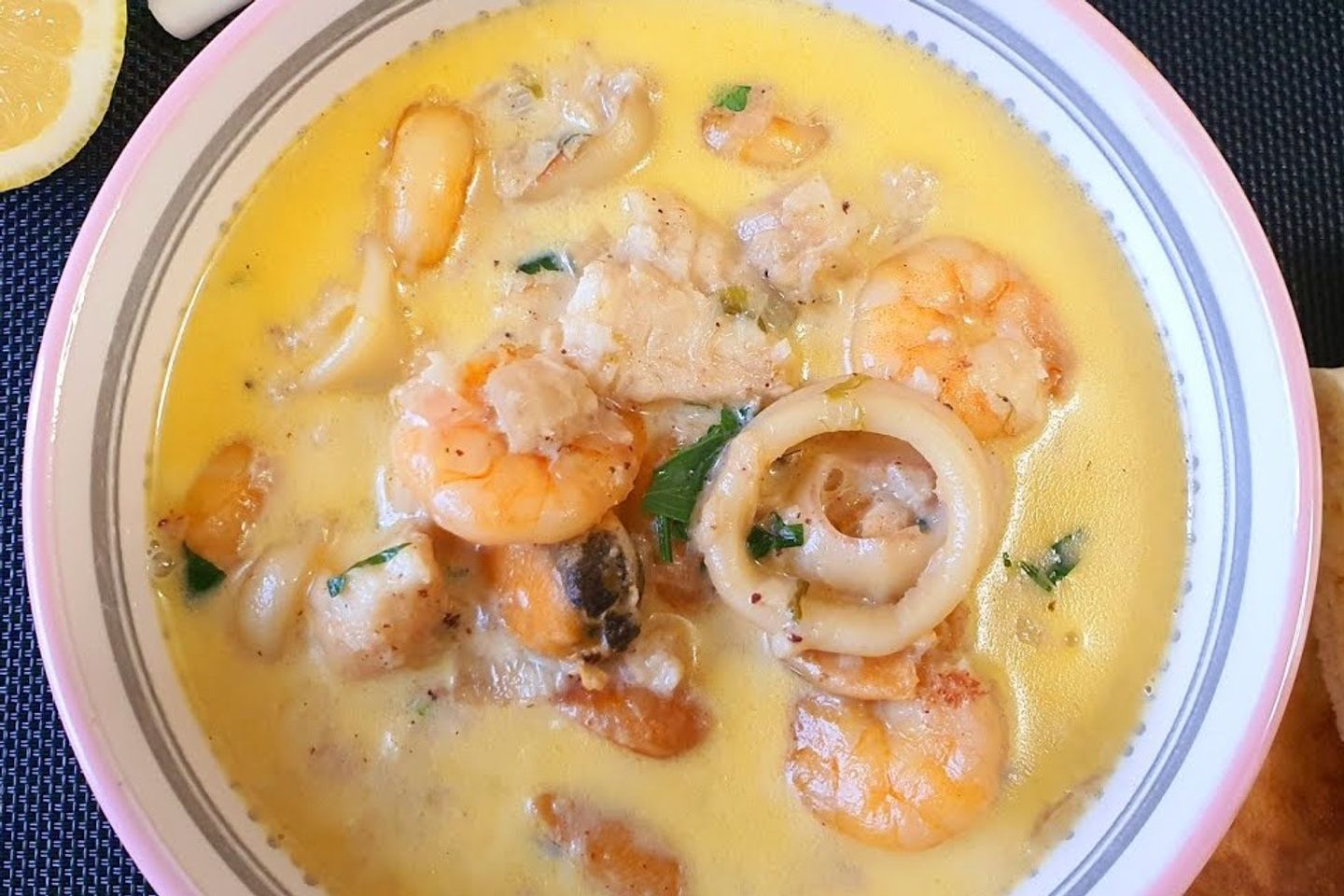 شوربة فواكة البحر