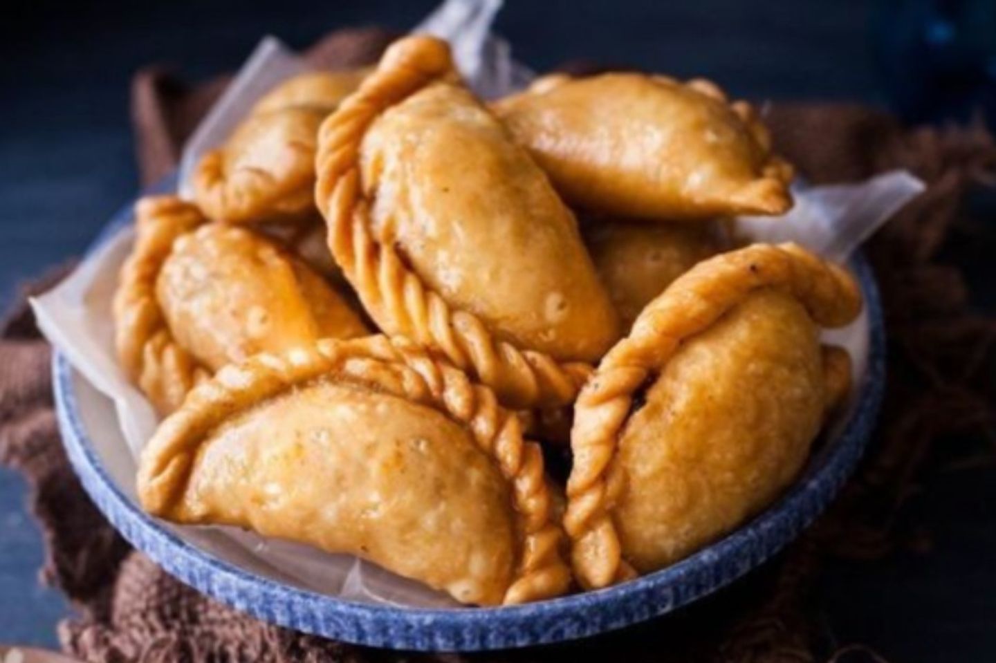 سمبوسة جبن