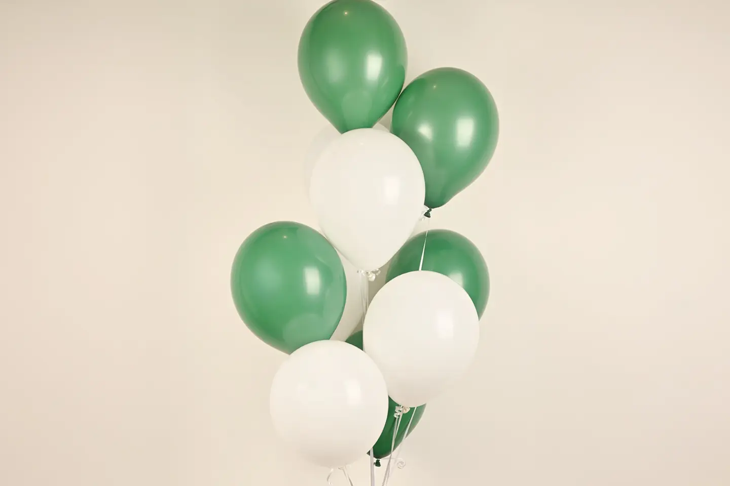 Green And White Group