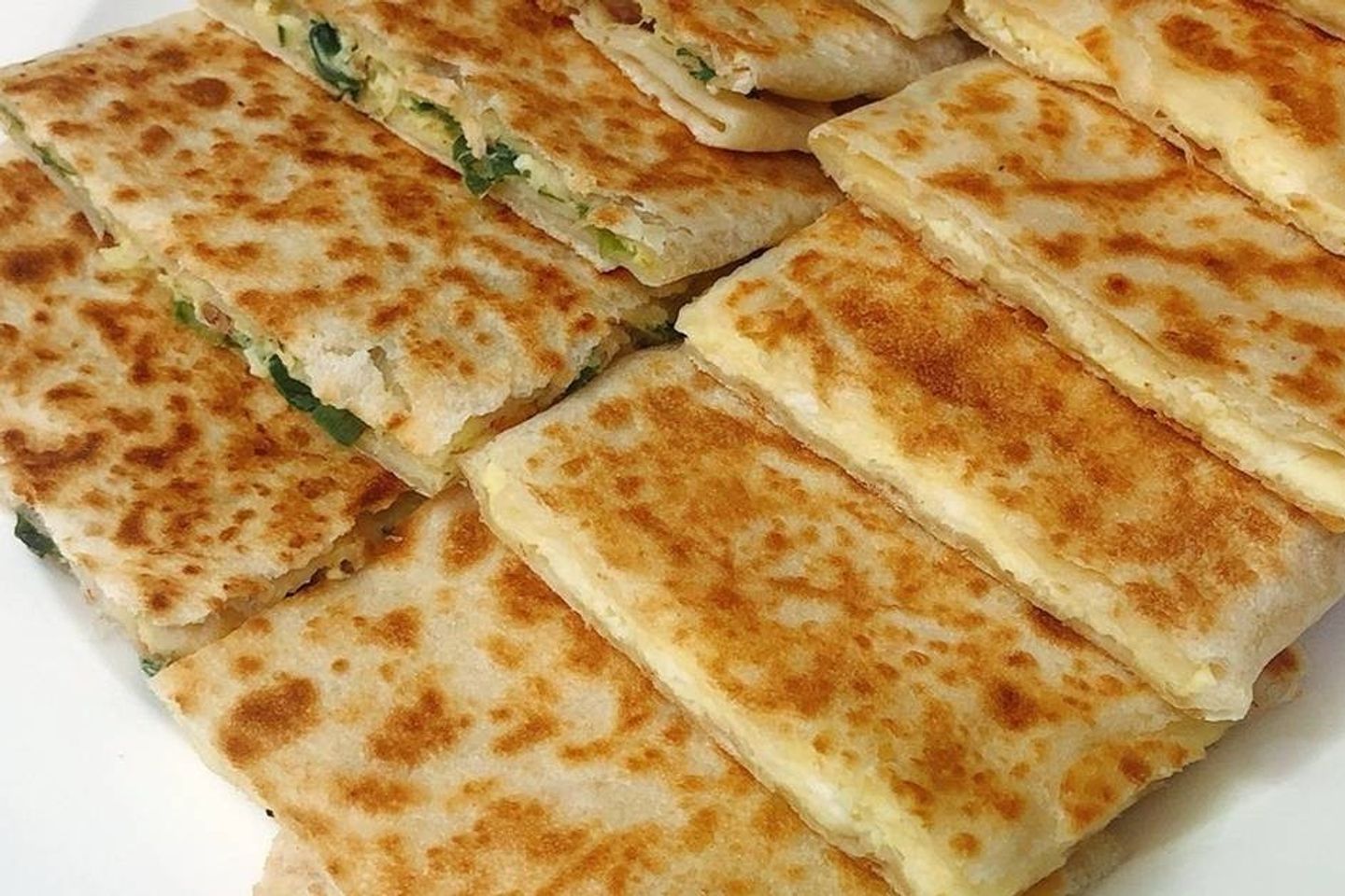 مطبق مالح مع الدجاج