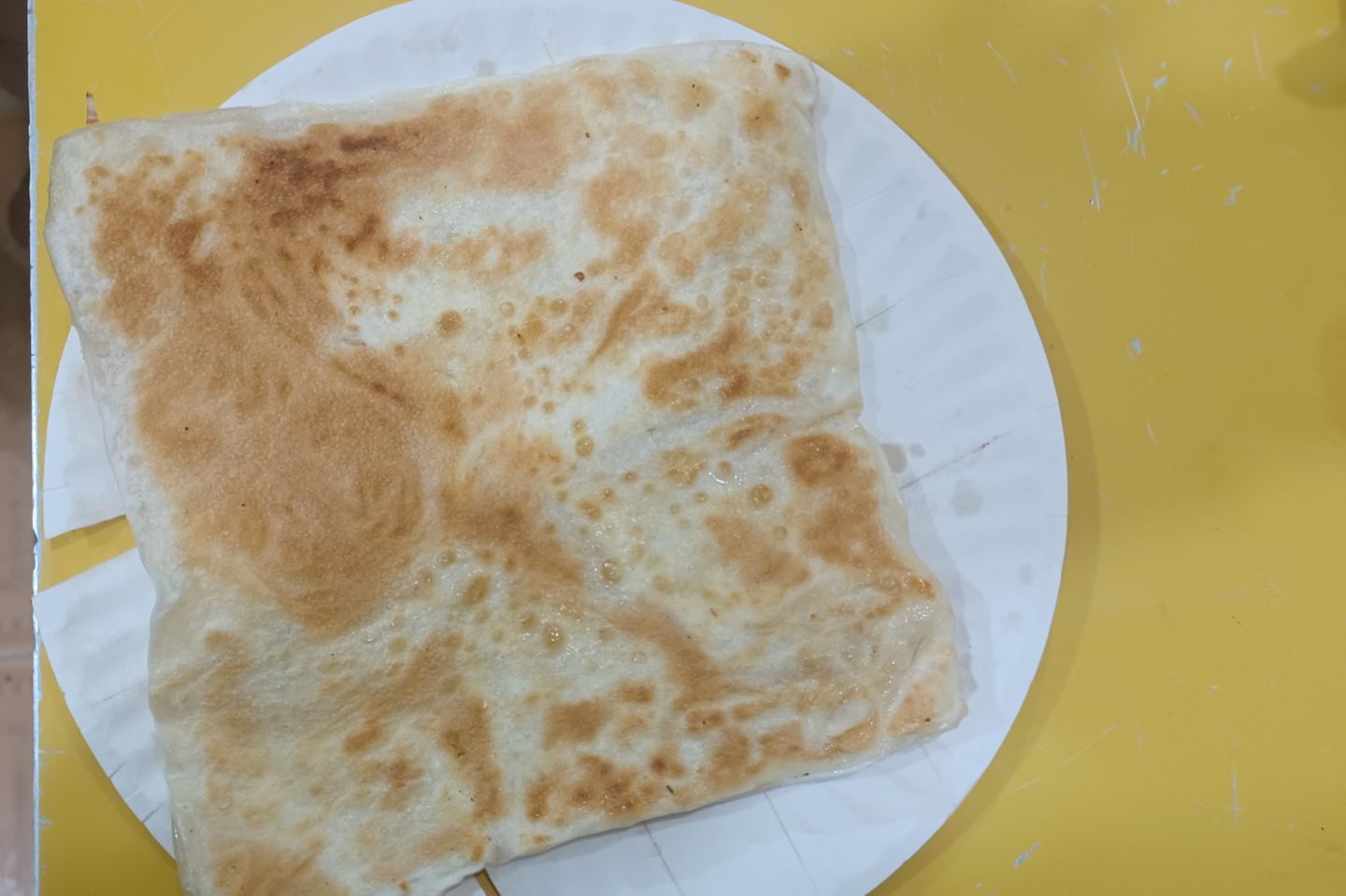 مطبق جبن سائل مع العسل