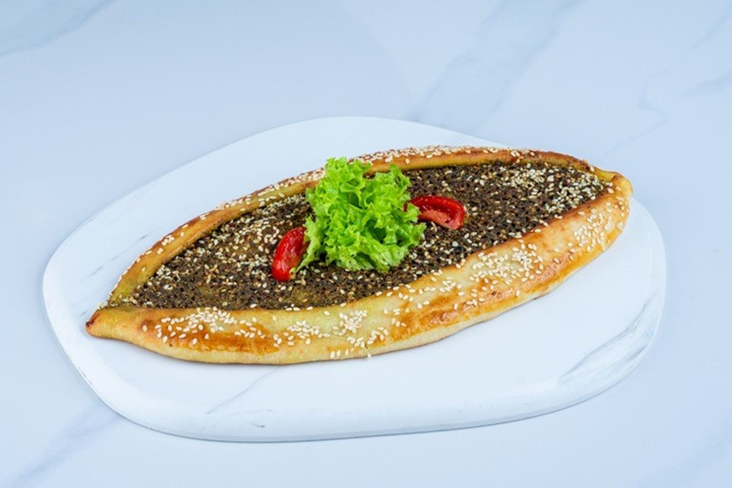 فطيرة الطماطم والزعتر