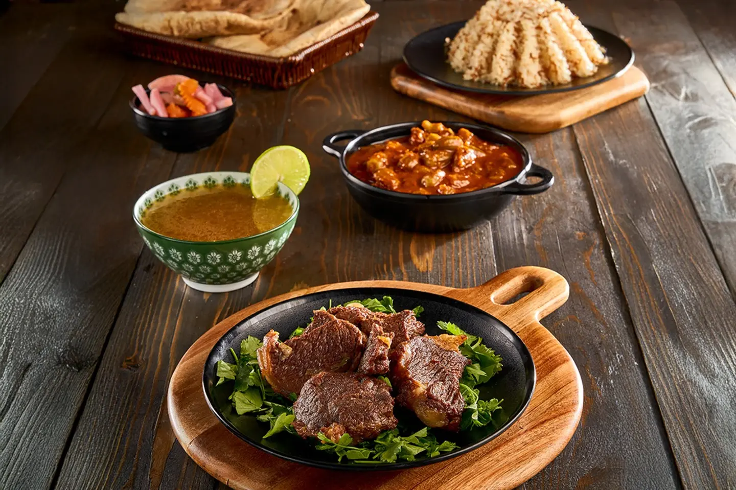وجبه لحم محمر