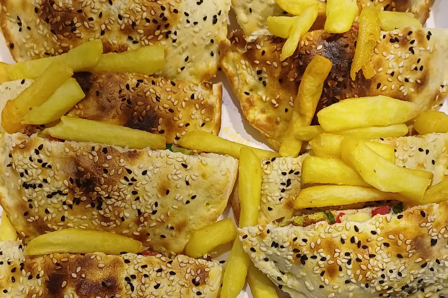 بوكس ساندوتشات فلافل بلفرن