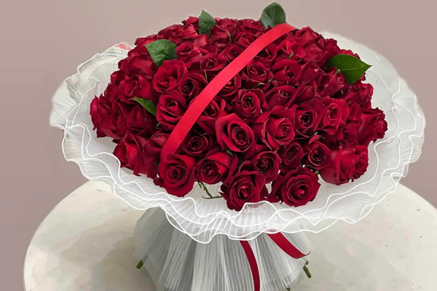باقة ورد احمر ١٠٠ عصن