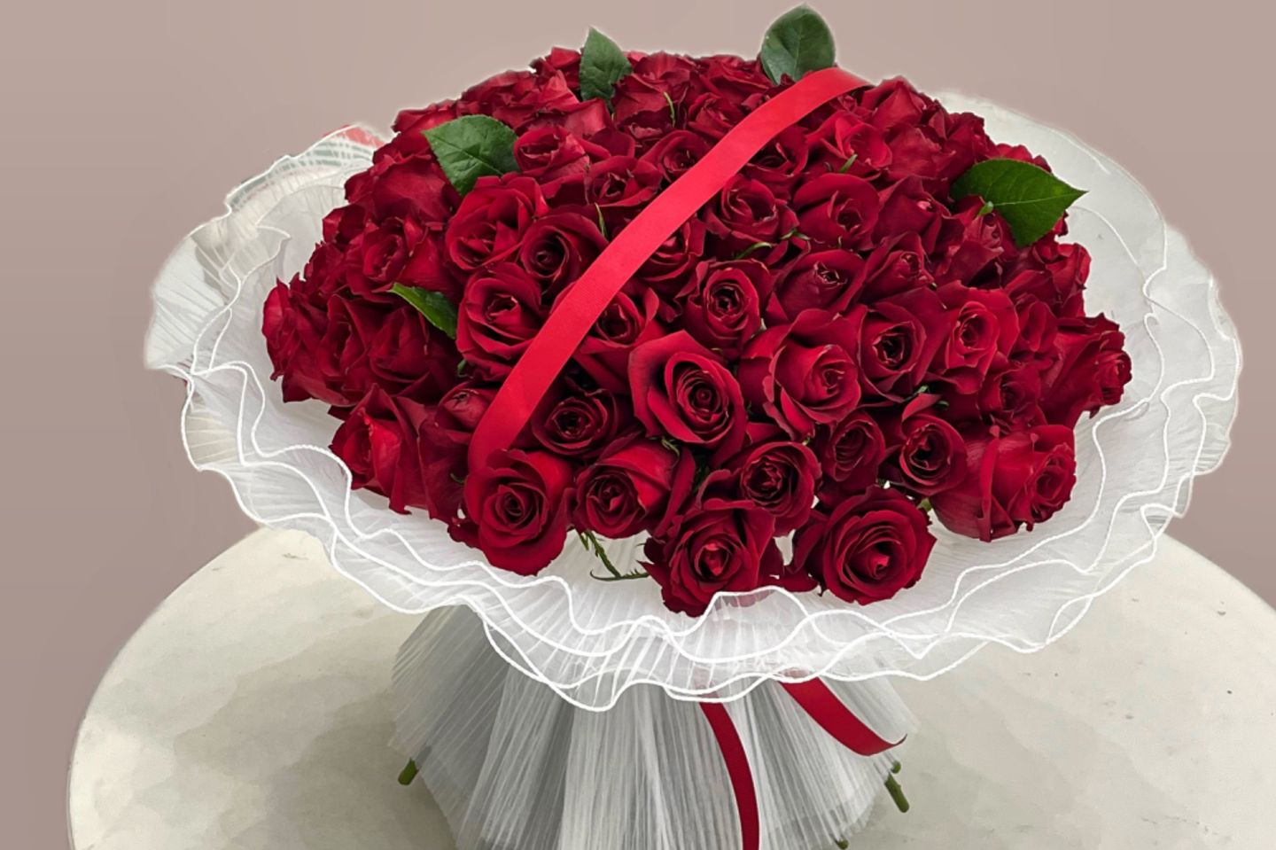 باقة ورد احمر ١٠٠ عصن