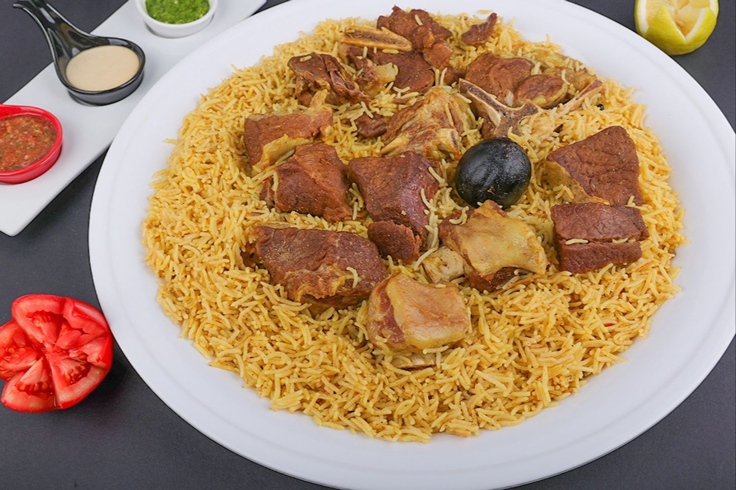 نفر مضغوط حاشي