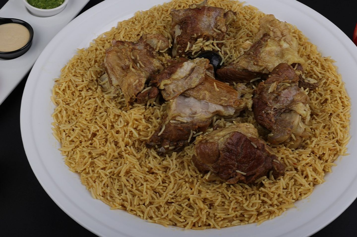 نفر مضغوط غنم