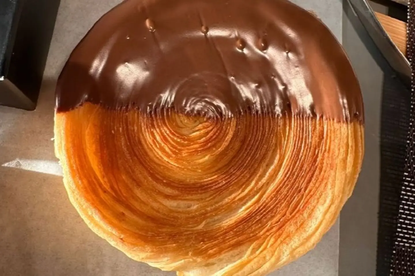كرواسون سوبريم تشوكليت