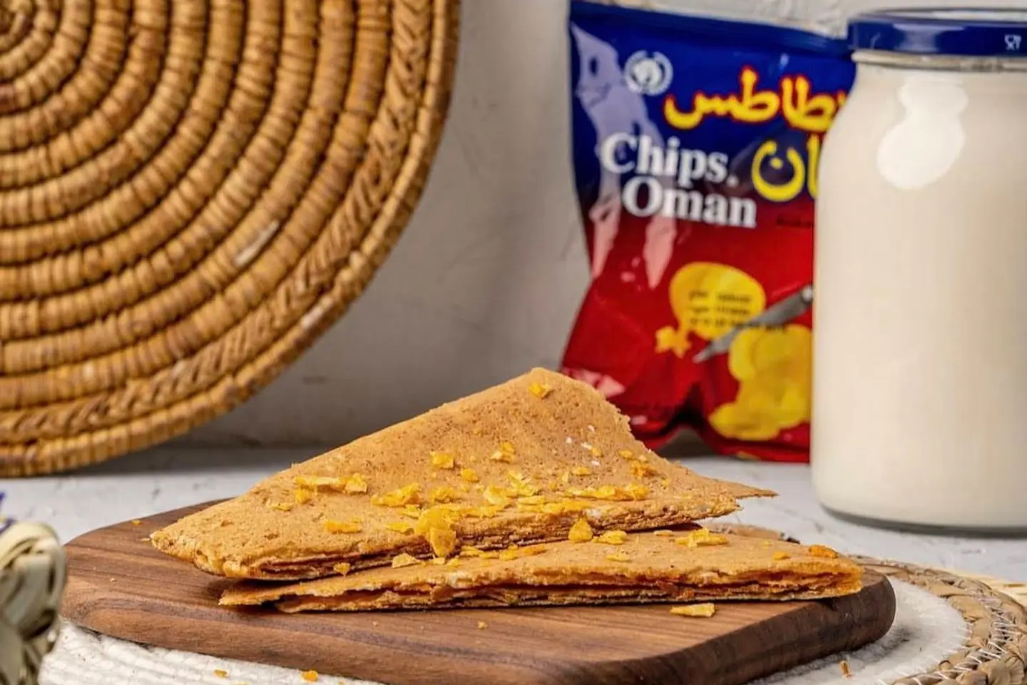 جبنة وشبس عمان