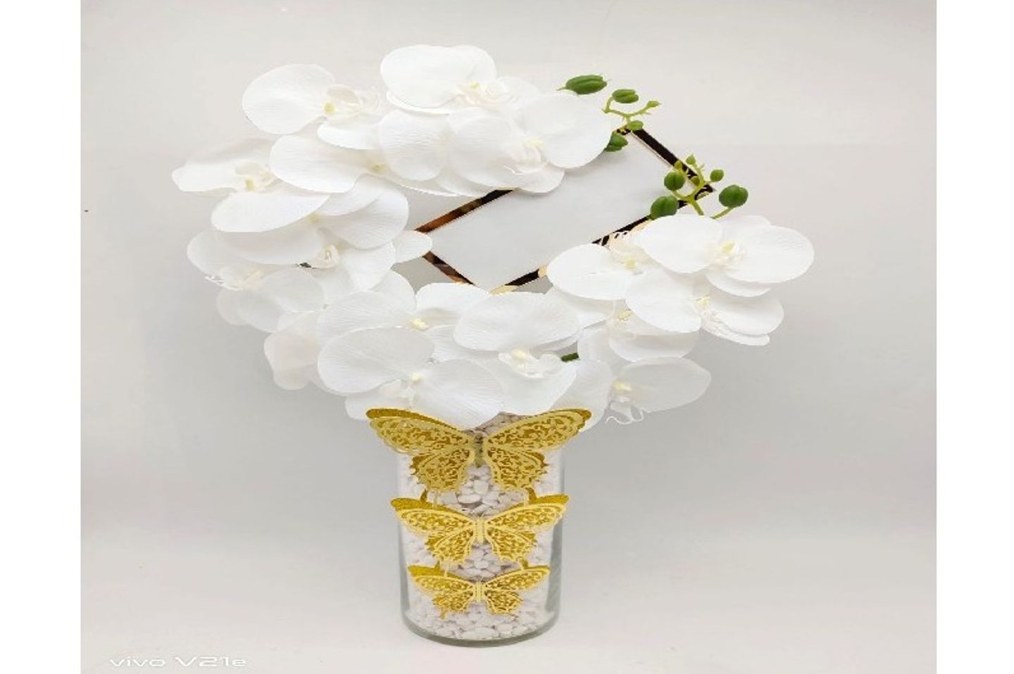 Vase Arrangement 0250