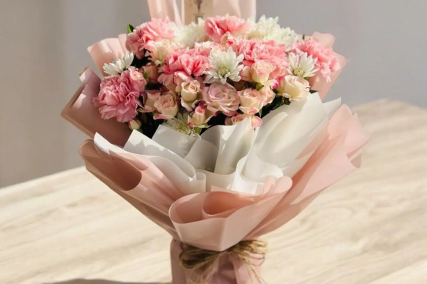 بوكيه ورد كرنيشن