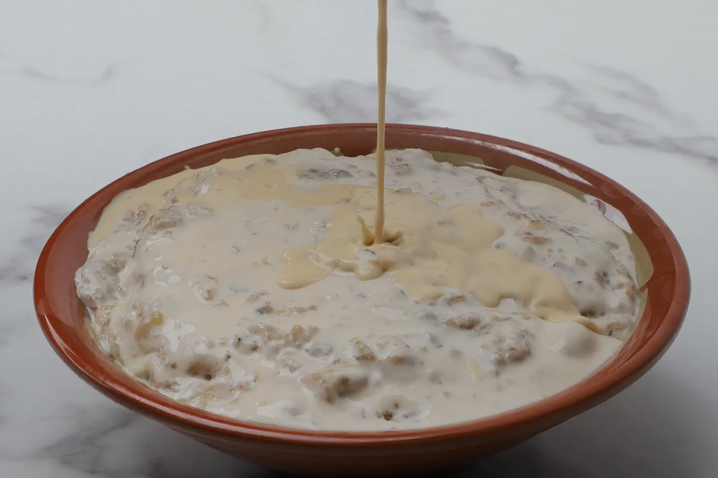 عريكة قشطةمع عسل كبير