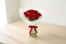 Red Rose Bouquet White Packaging