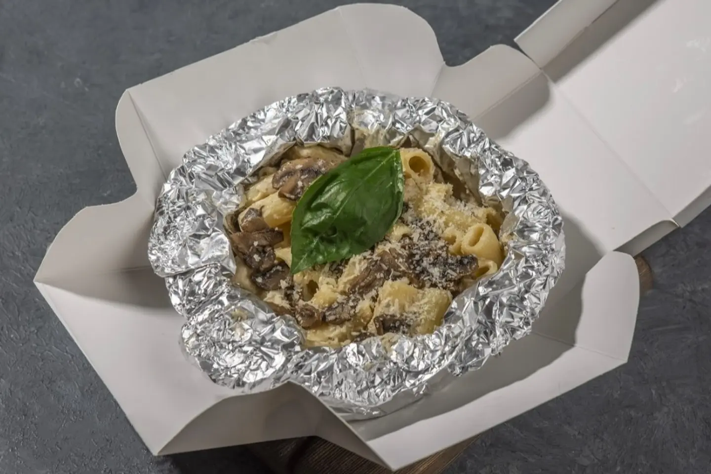 باستا ماشروم وترافل