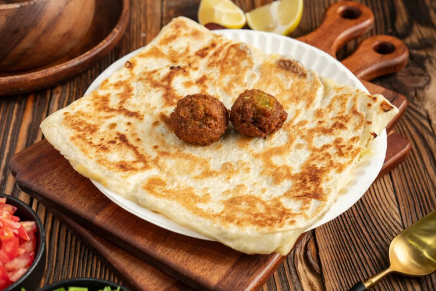 مطبق فلافل جبن