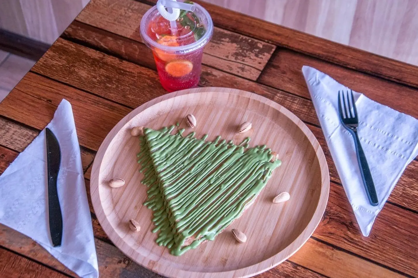Crepe Pistachio