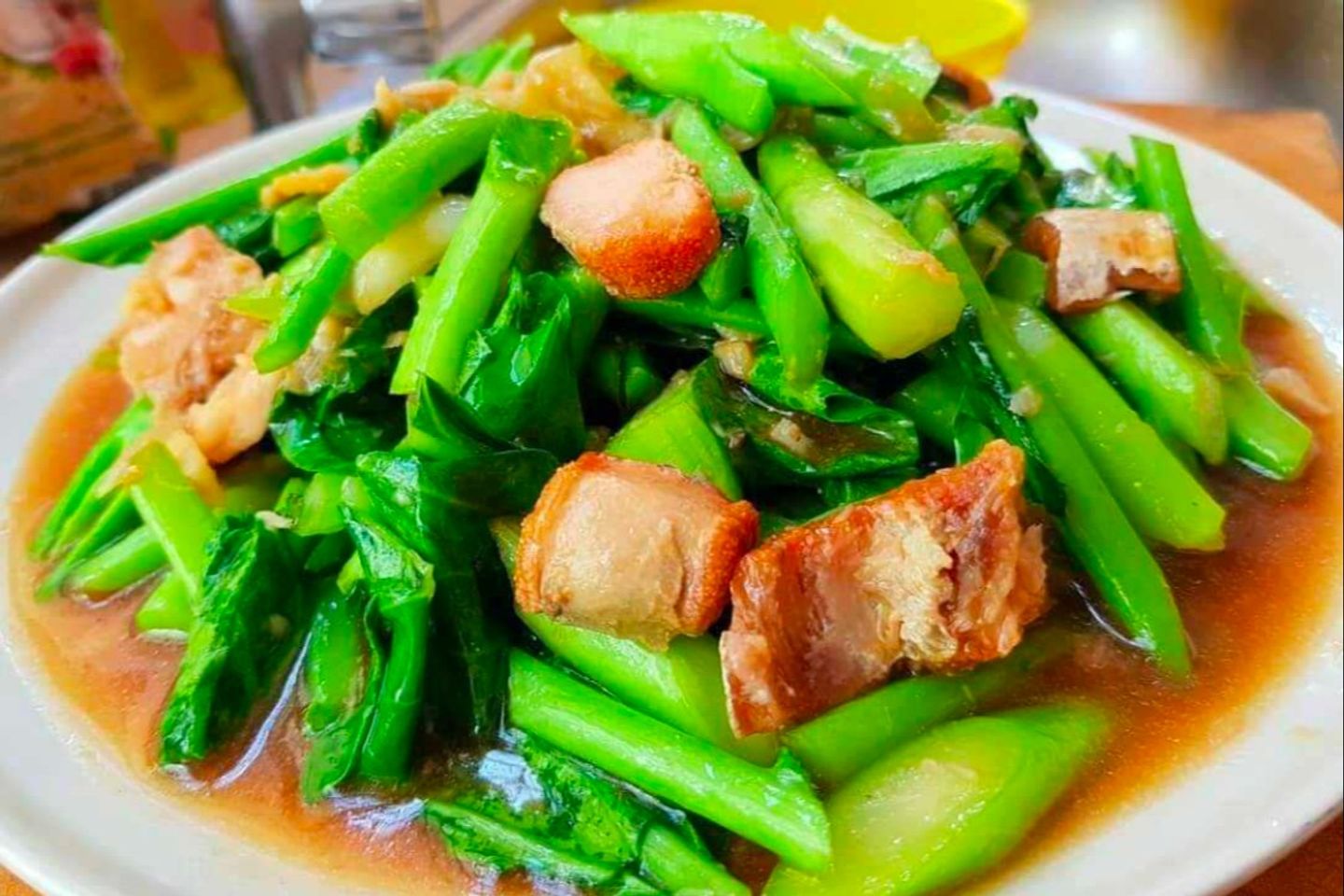 Beef With Cassia Leaves