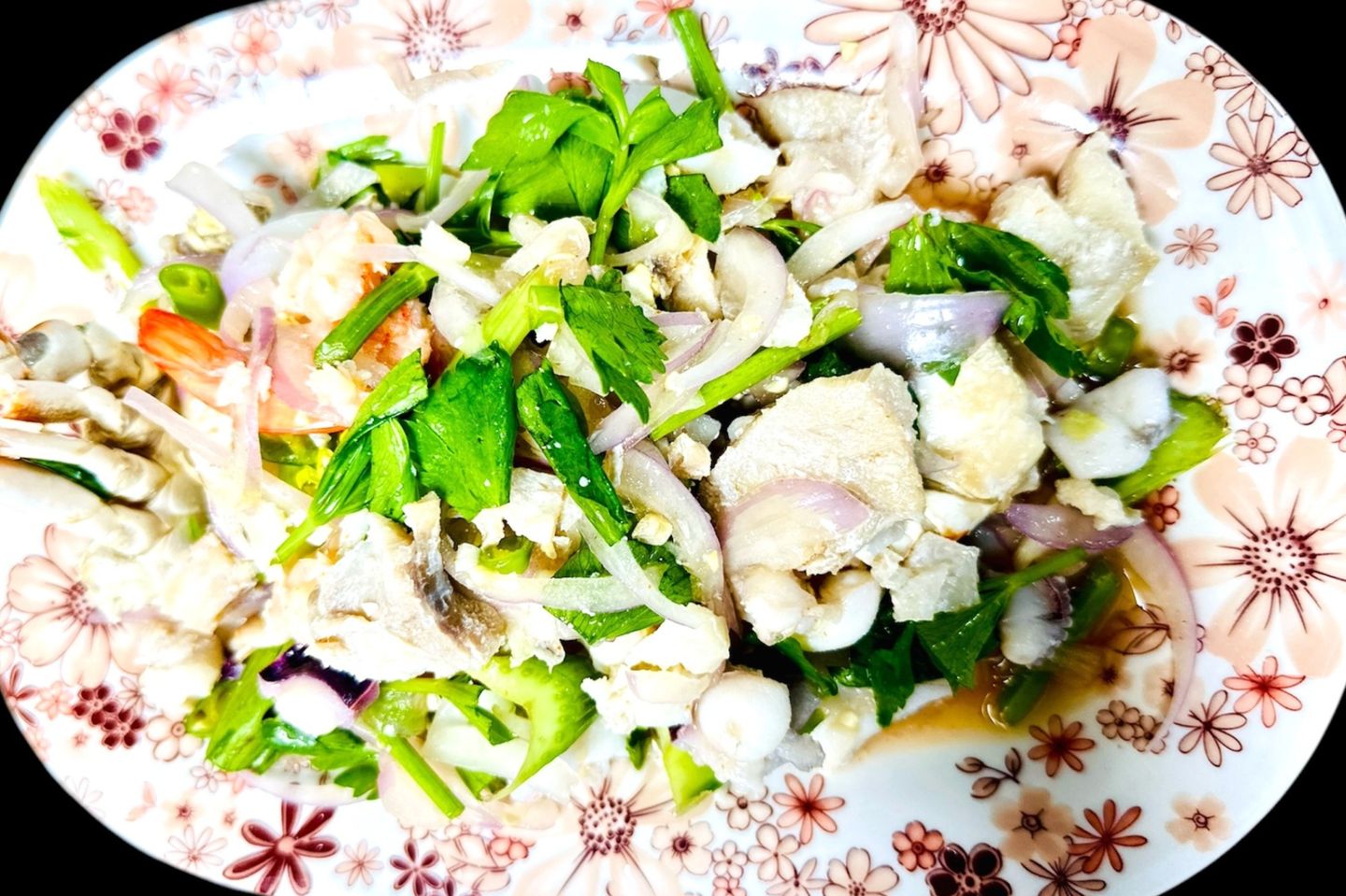 Spicy Salad With Mixed Seafood