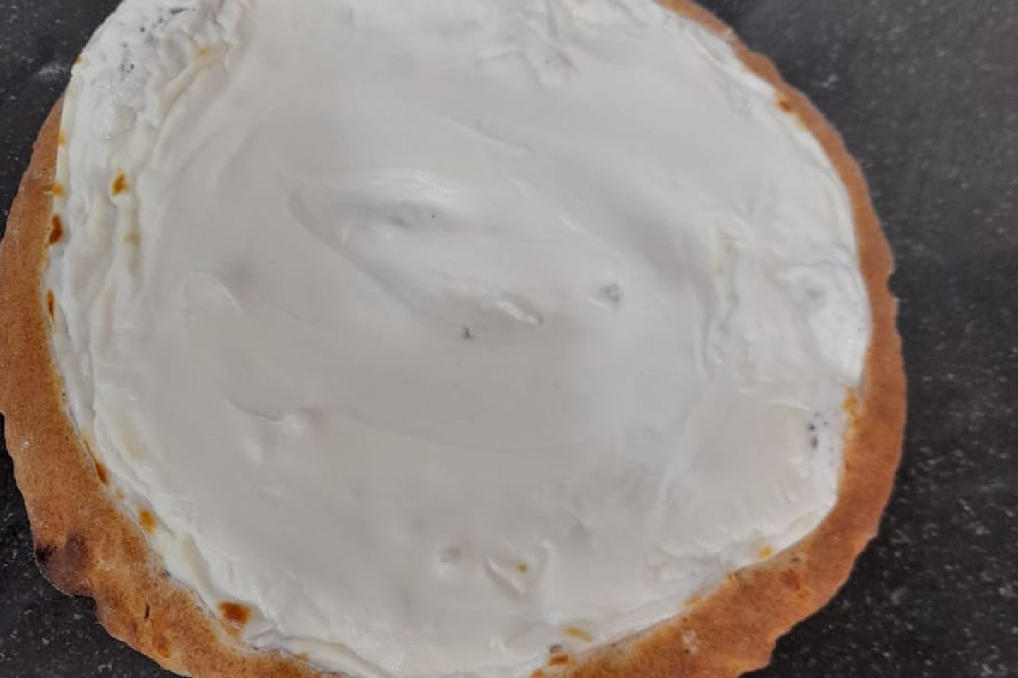 Plain Labneh Manakish