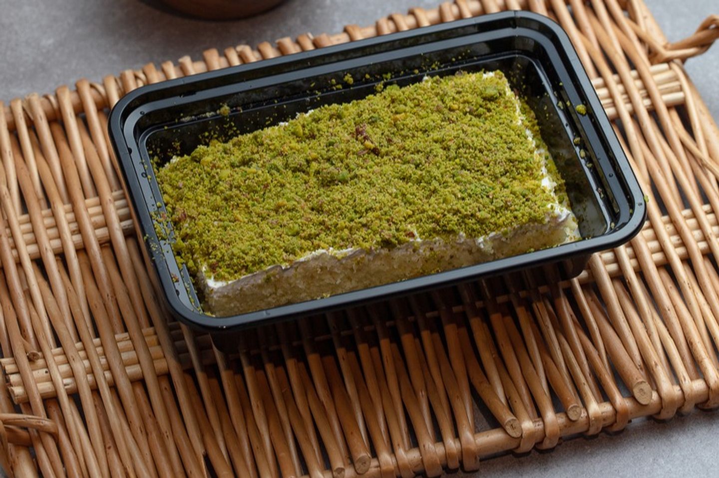 قشطوطة رز باللبن بالبستاشيو