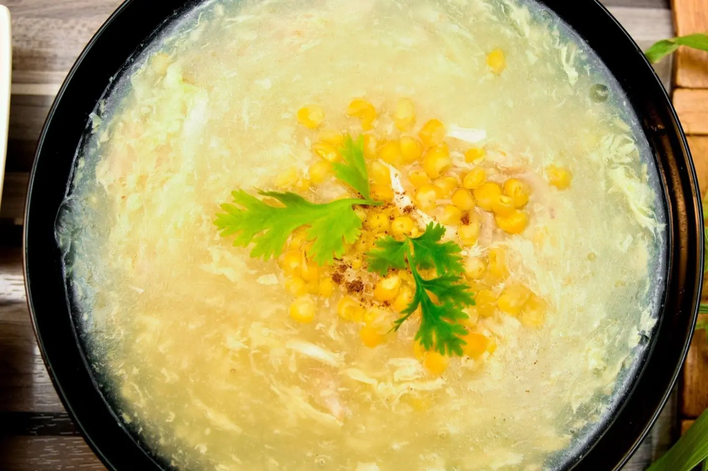 شوربة دجاج بالذرة