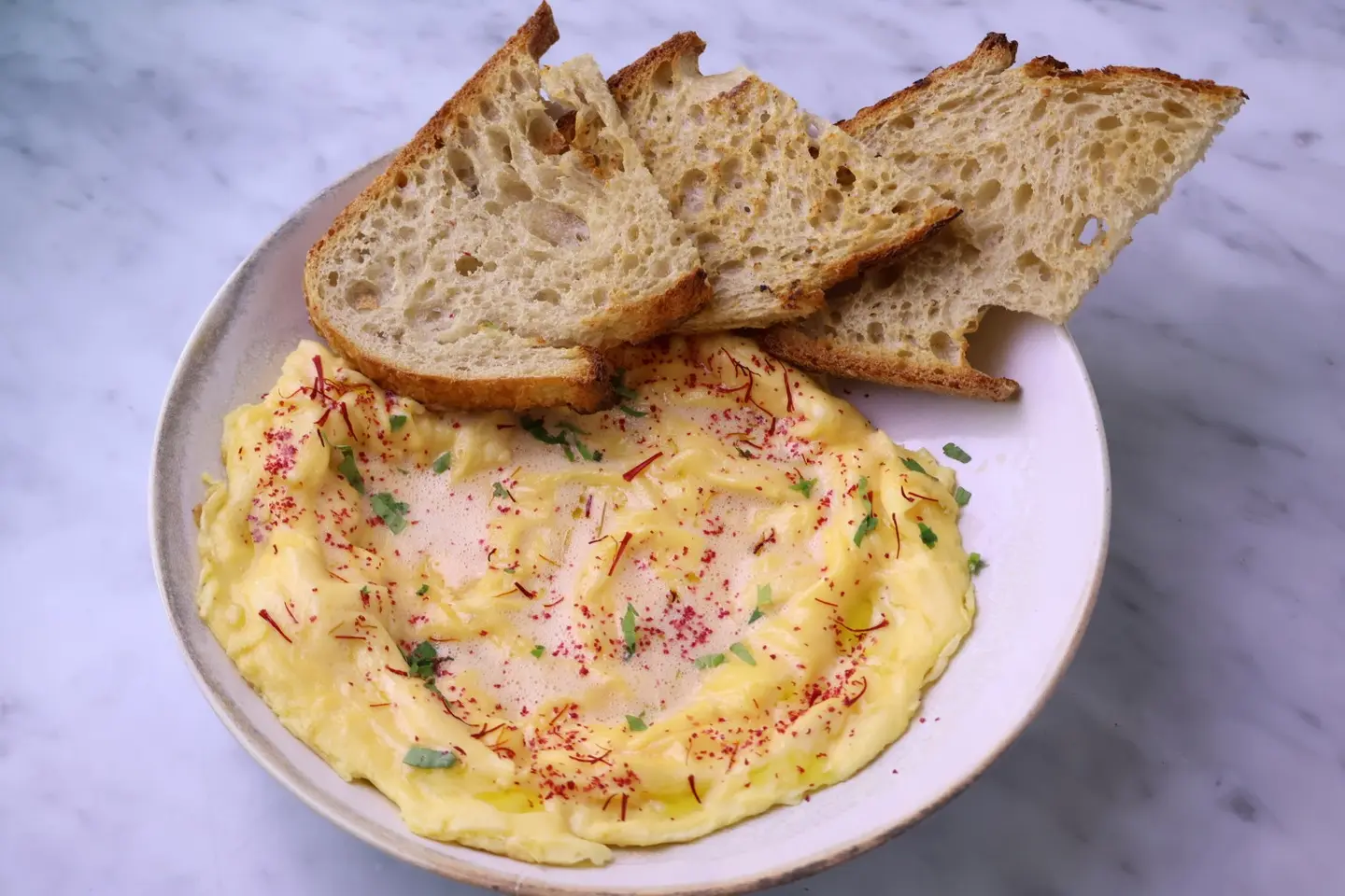 Signaturest Scrambled Eggst With Saffron