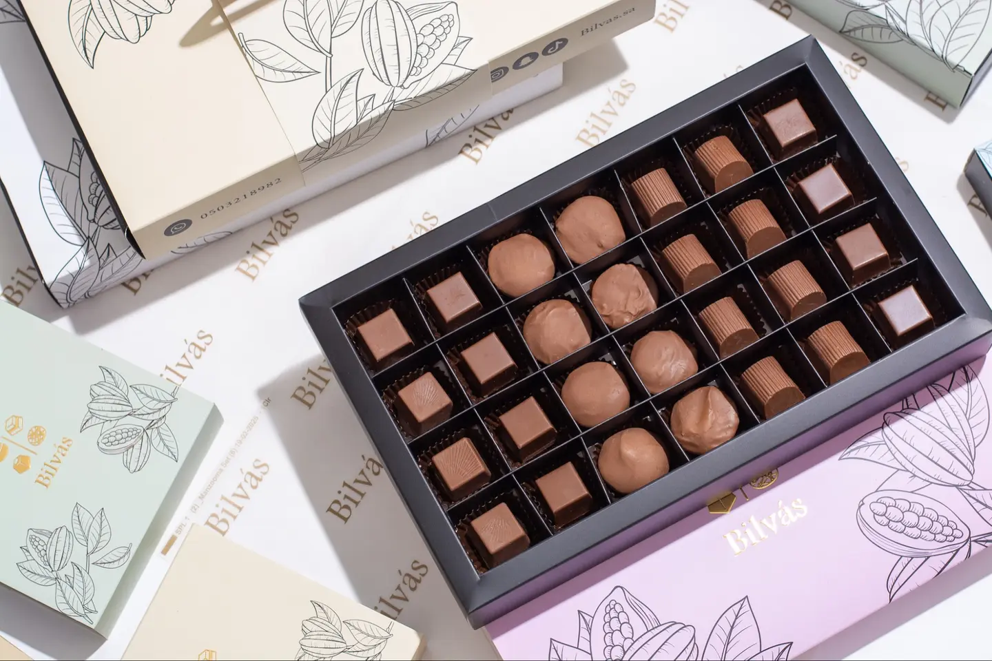 Jacaranda Chocolate Box 28 Pieces