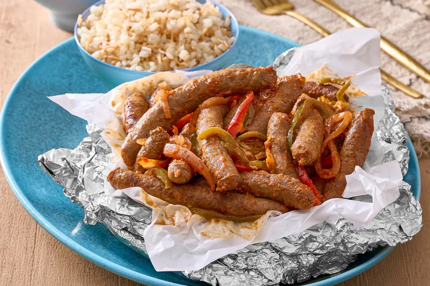 ورقة سجق مع أرز بالشعيريه