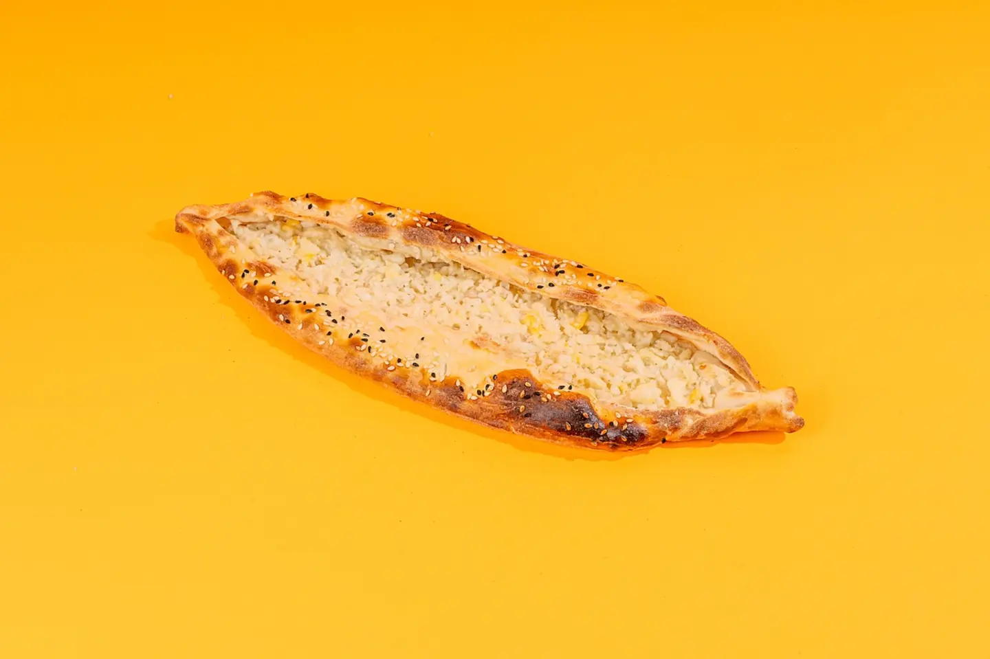 فطيرة جبن عكاوي