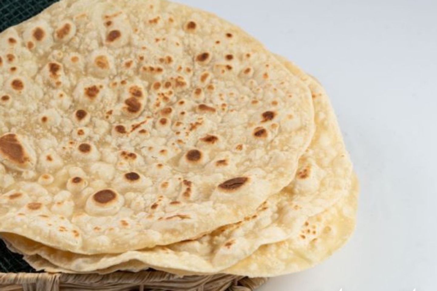 شباتي جبنة شيدر مع مربى