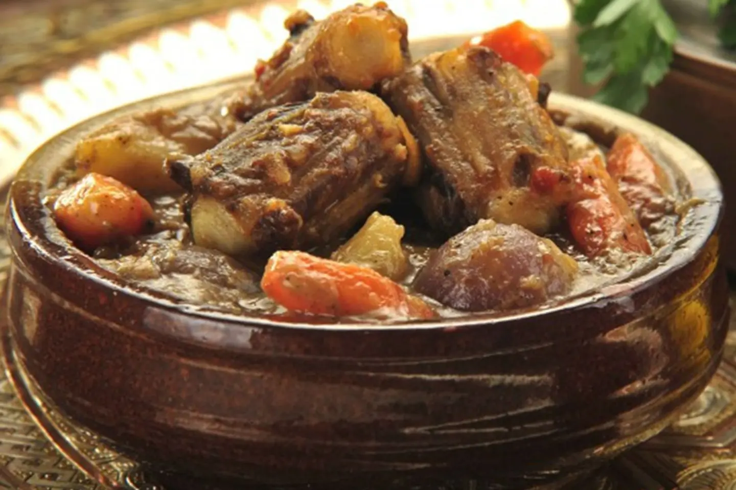 وجبة عكاوي ضاني مع خضار وشوربة وارز