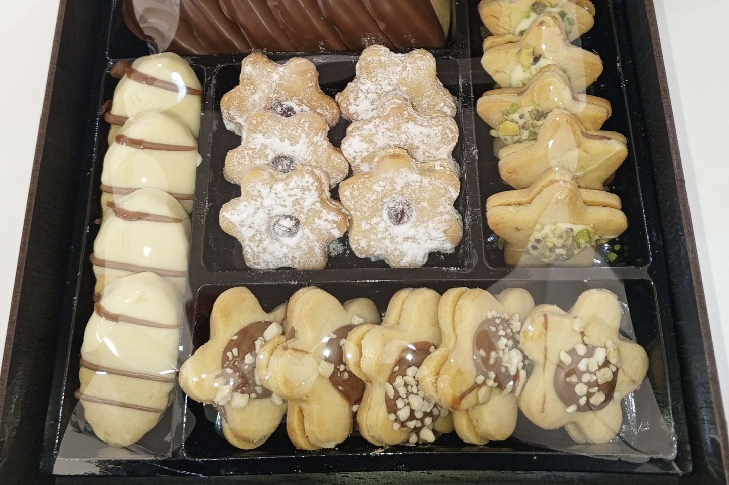 Petit Four