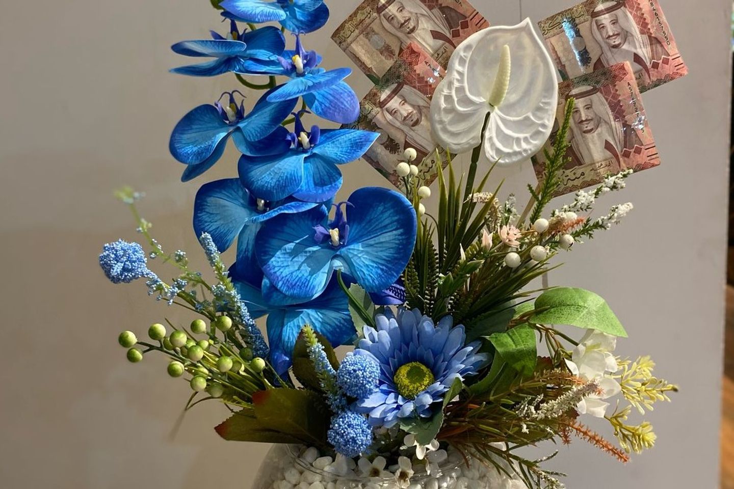 Artificial Vase