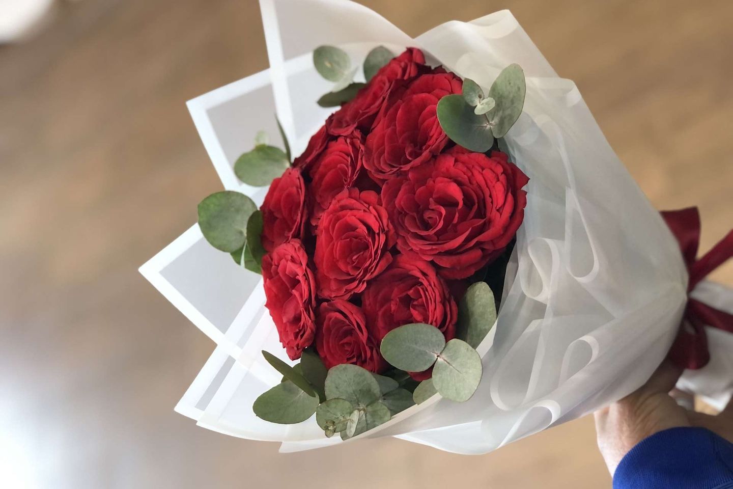 باقة حمراء