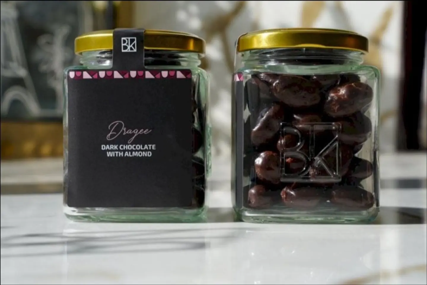 Dragee Dark Chocolate With Almond