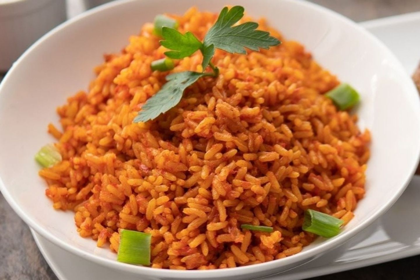رز عادي احمر