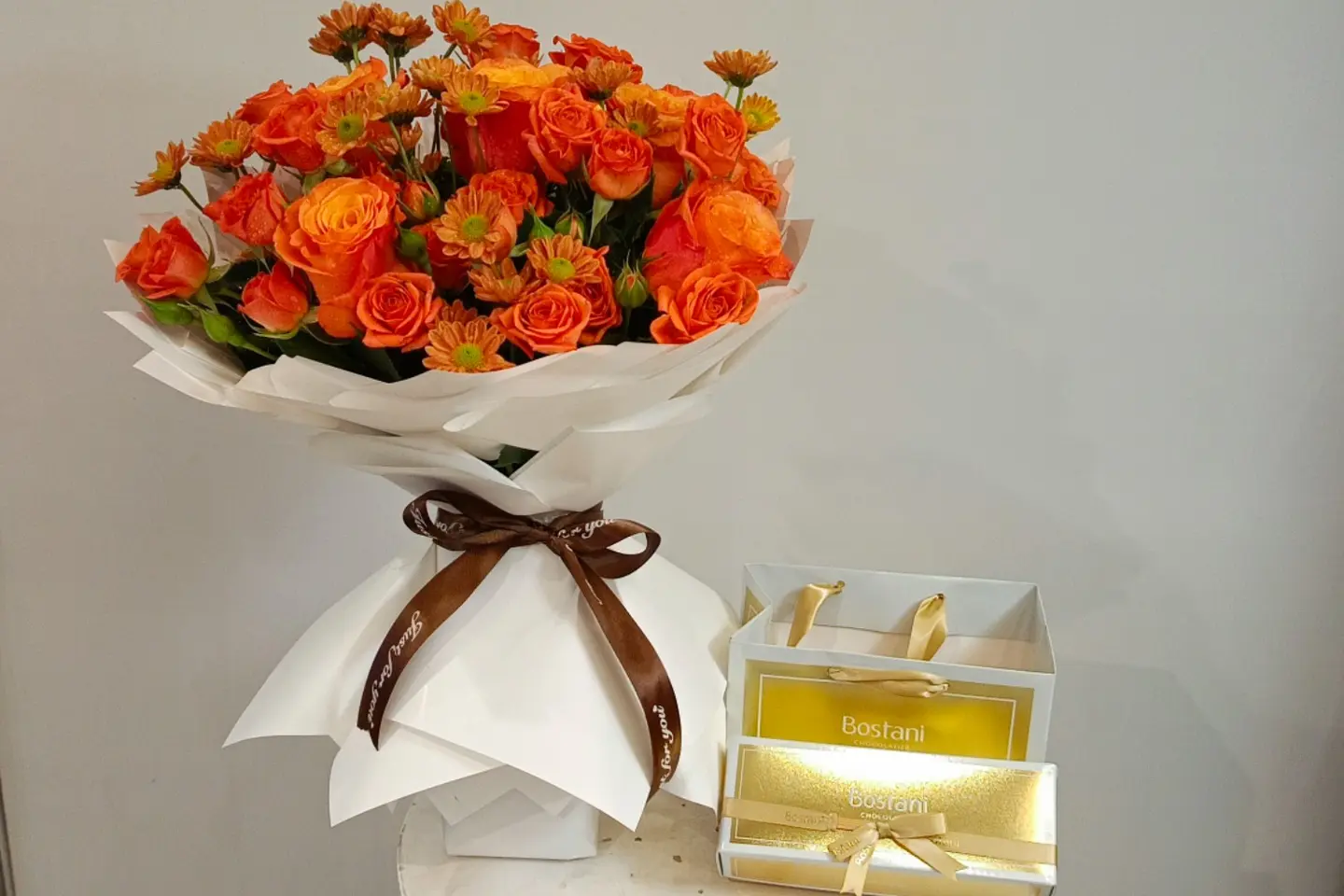 Bouquet With Bustani Chocolate No. 29