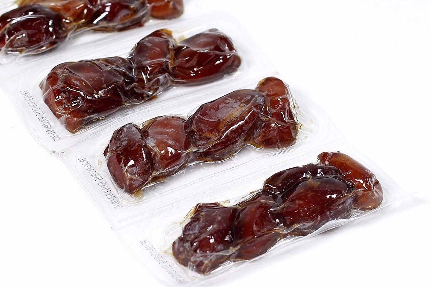 تمر اقطار صائم