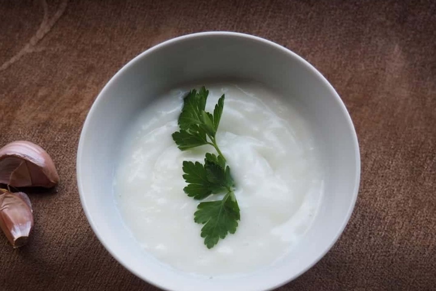 ثوم وسط