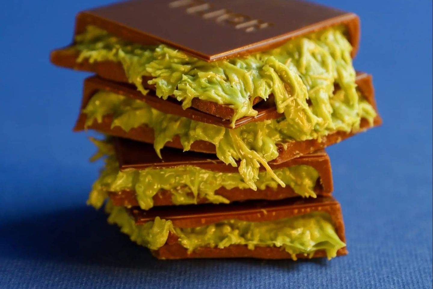 Dark Chocolate With Kunafa And Hazelnuts