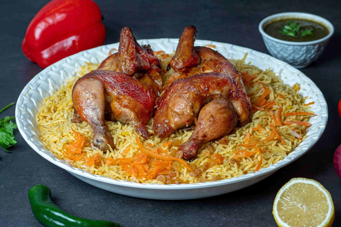 حبه دجاج شوايه مع ارز بخاري