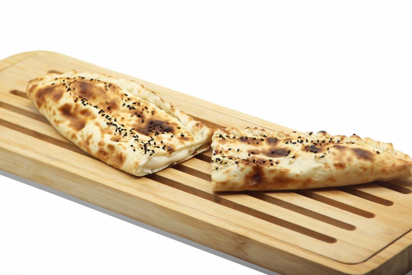 خبز تنور بجبنة الكيري