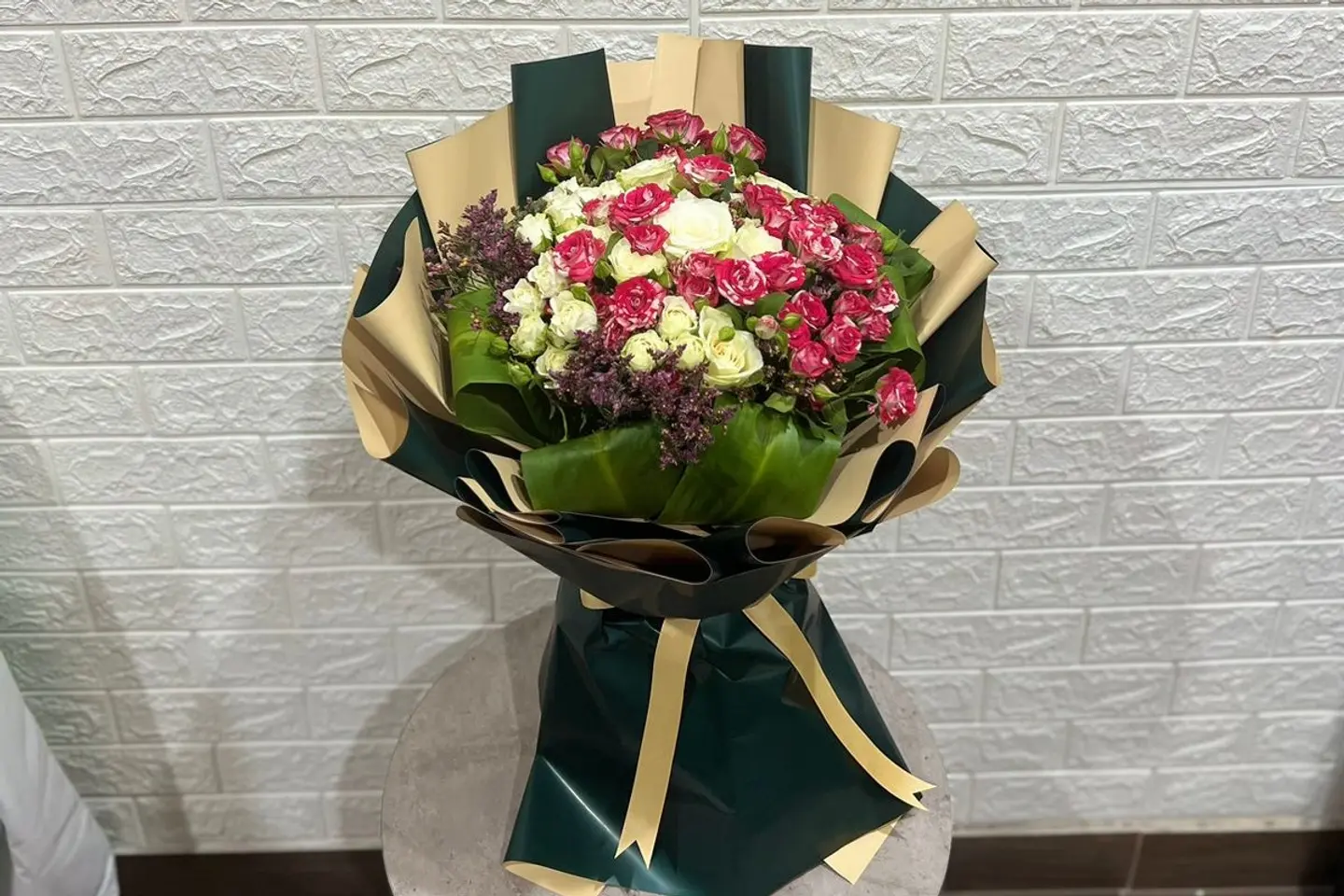 وردة و شتلة ٠٠٢١٦