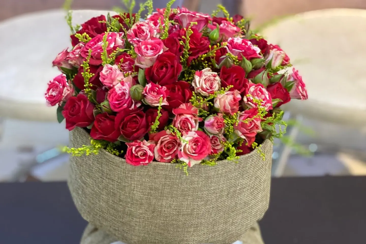 باقة ورد وريحان ستة