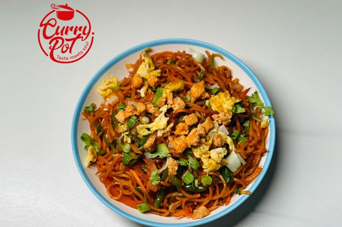 Schezwan Chicken Noodles